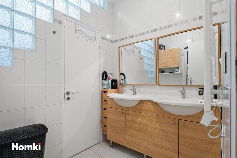 Maison - 171 m² - 6 pièces