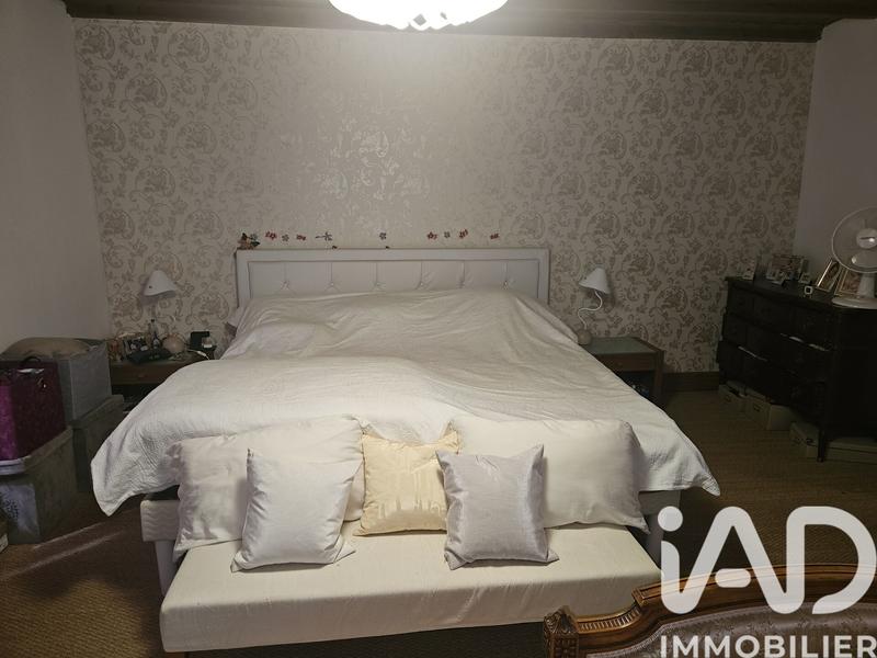 Maison - 371 m² - 11 pièces