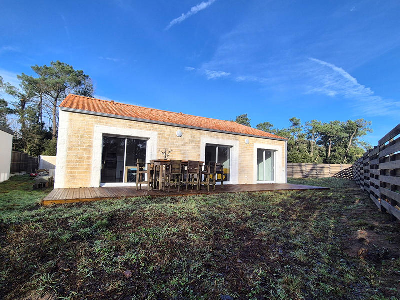 Maison - 103 m² - 4 pièces