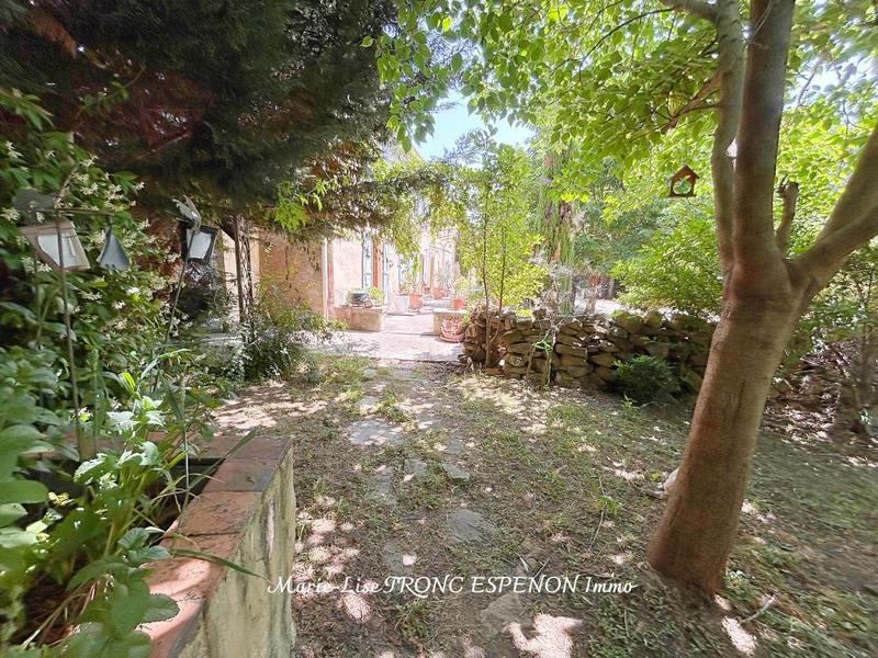 Mas - 273 m² - 10 pièces