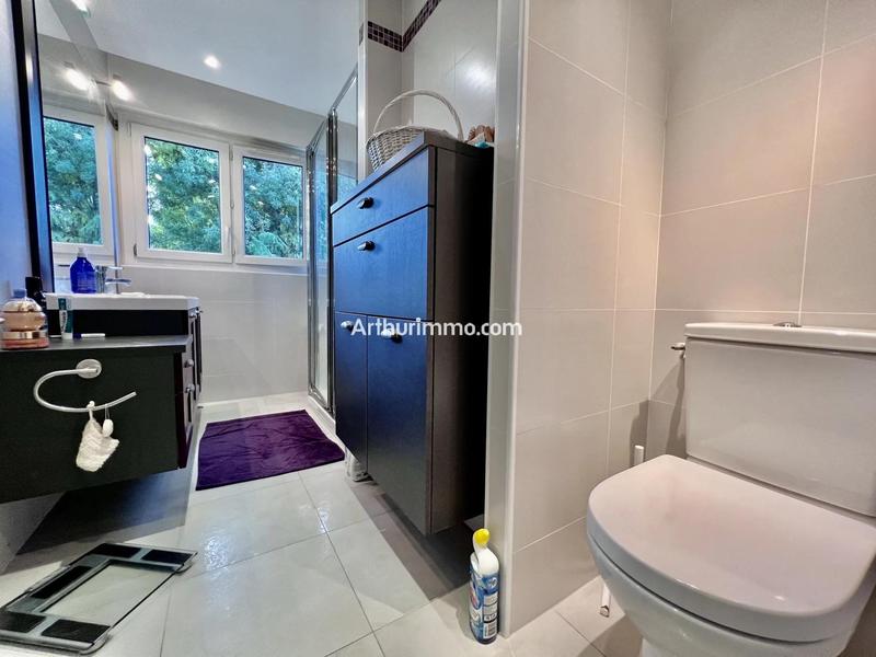 Maison - 160 m² - 8 pièces