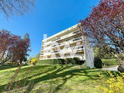 Appartement - 93 m² - 4 pièces