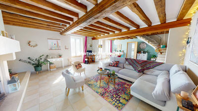 Maison - 157 m² - 4 pièces