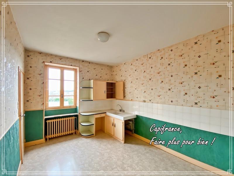 Maison de village - 473 m² - 12 pièces