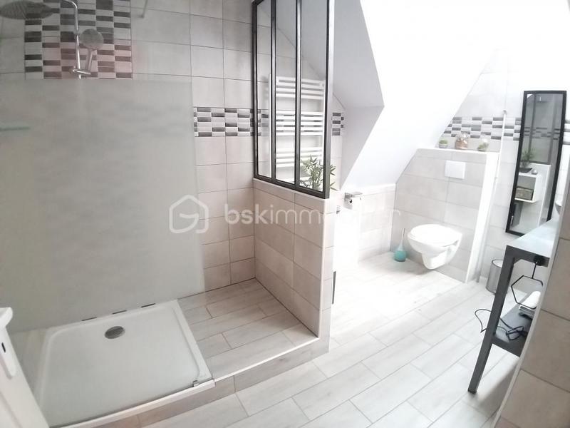 Propriété - 425 m² - 16 pièces