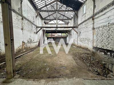 Magasins - 550 m² - 4 pièces