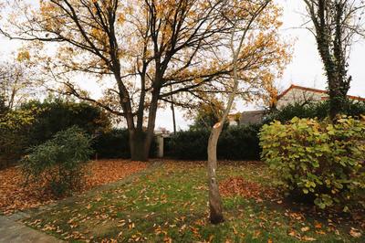 Pavillon - 150 m² - 7 pièces