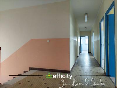 Bureau - 446 m² - 14 pièces