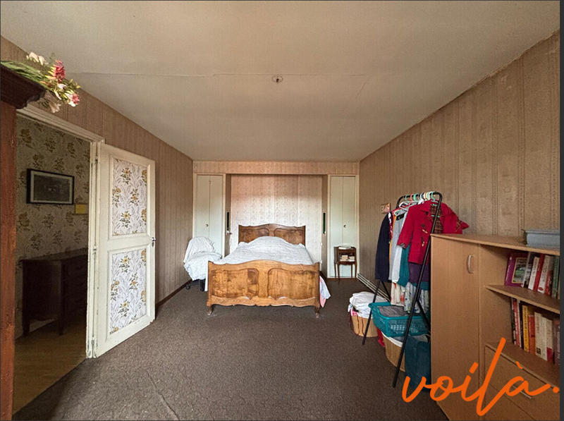 Maison - 237 m² - 8 pièces