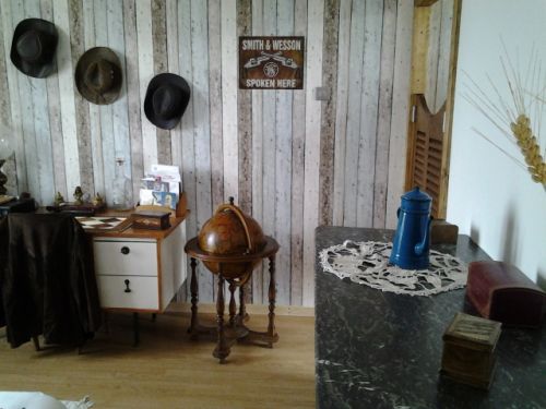 "Jadis... sous la gloriette"