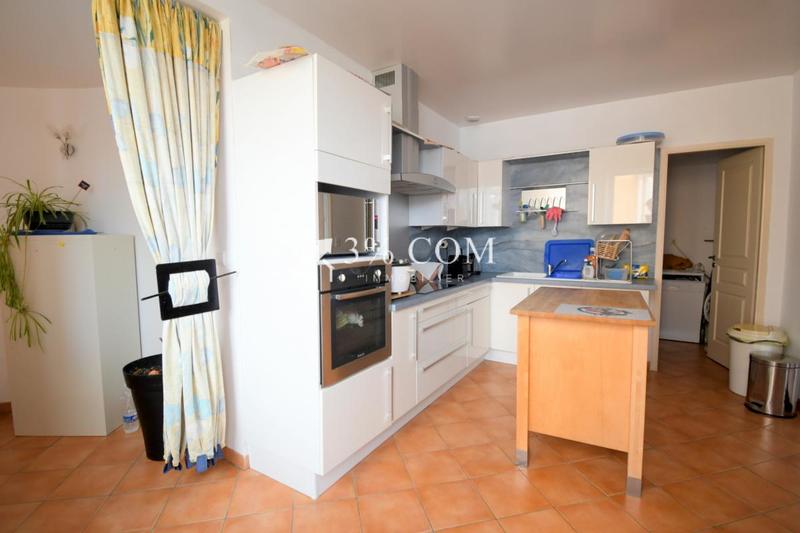 Maison - 283 m² - 10 pièces