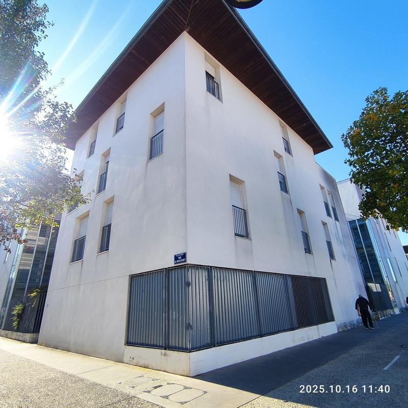 Appartement - 74 m² - 4 pièces