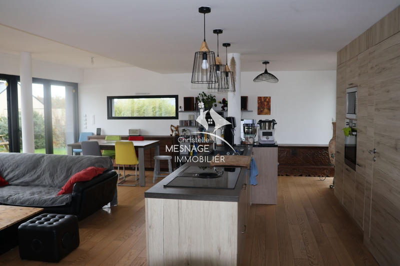 Maison - 145 m² - 4 pièces