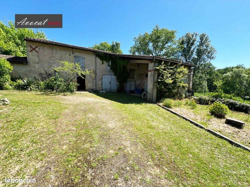 Immeuble - 200 m² - 5 pièces