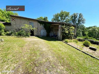 Maison - 200 m² - 5 pièces