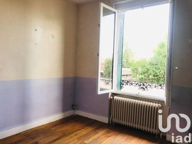 Maison - 93 m² - 5 pièces