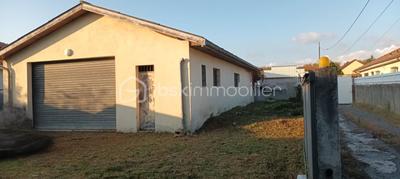 Immeuble - 110 m² - 1 pièce