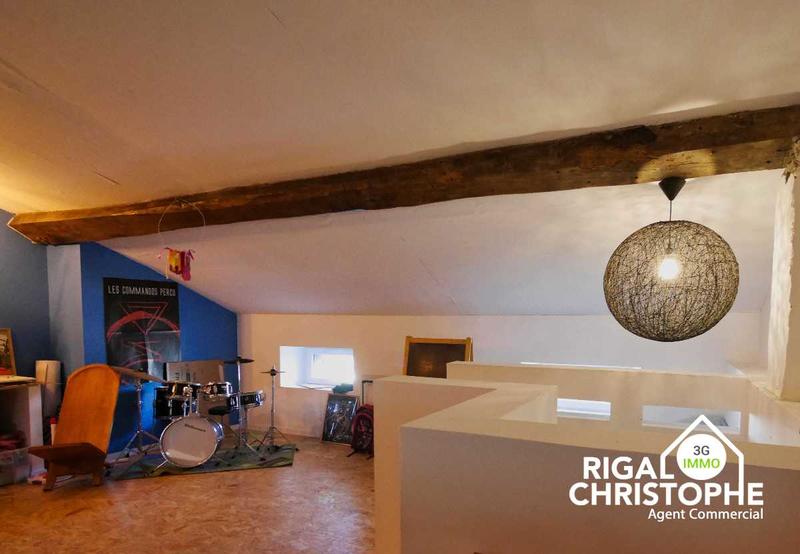 Demeure - 220 m² - 8 pièces