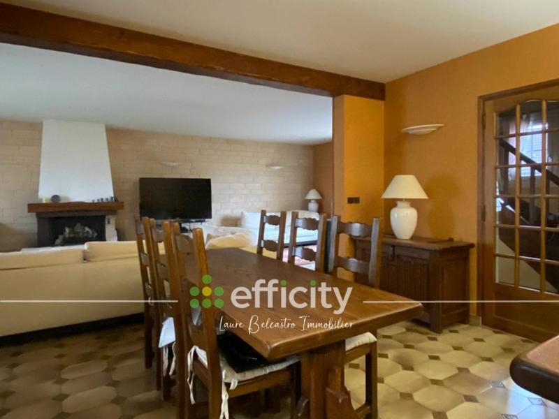 Maison - 177 m² - 5 pièces