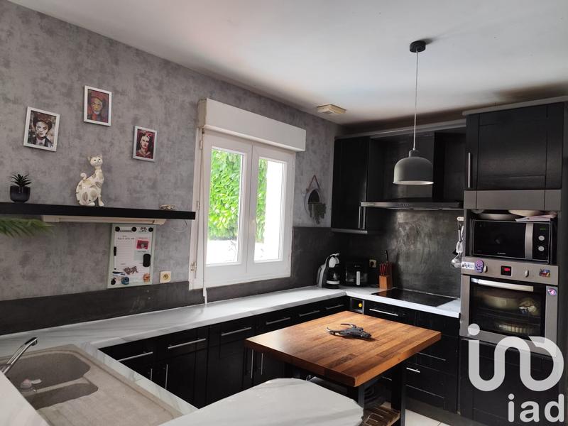 Maison - 92 m² - 5 pièces