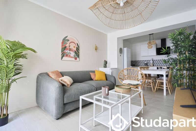 Chambre - 11 m² - 1 pièce