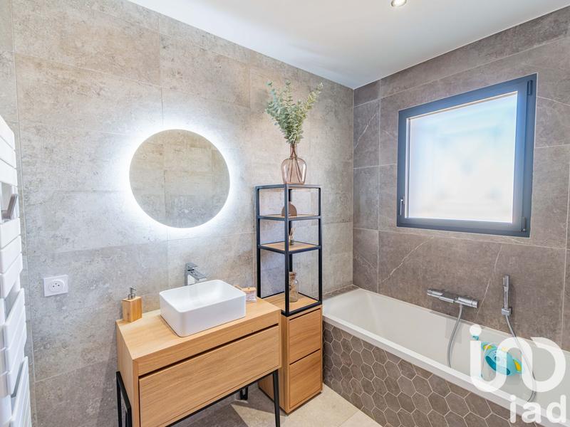 Maison de maîtres - 174 m² - 6 pièces