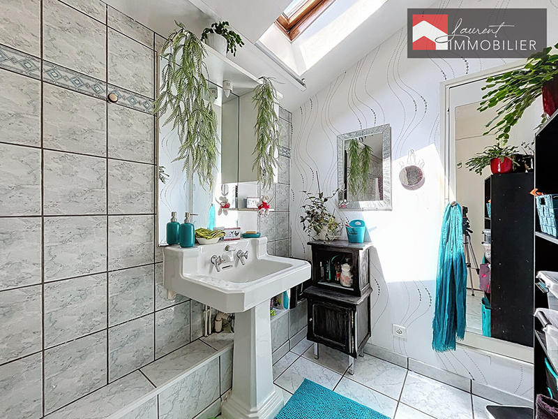 Maison - 106 m² - 4 pièces