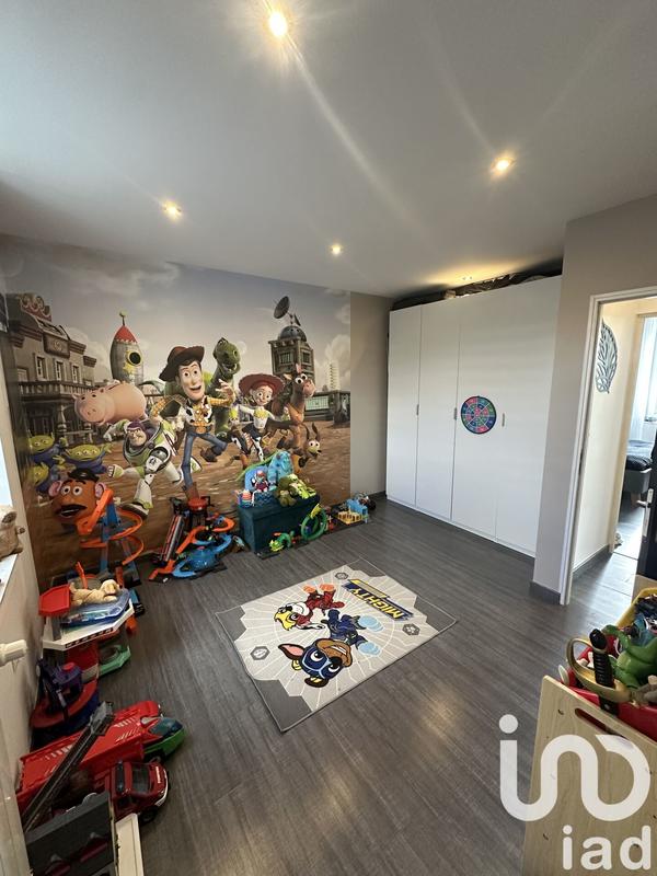 Maison - 103 m² - 8 pièces