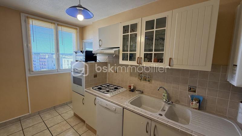 Appartement - 61 m² - 3 pièces