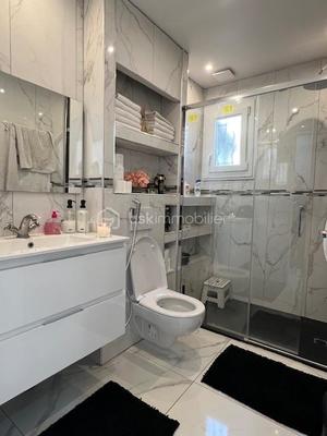 Pavillon - 121 m² - 6 pièces