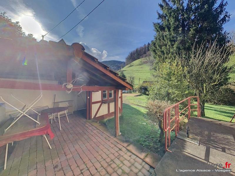 Maison - 200 m² - 5 pièces