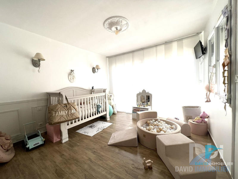 Maison - 160 m² - 5 pièces