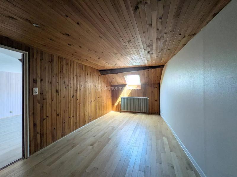 Maison - 160 m² - 5 pièces