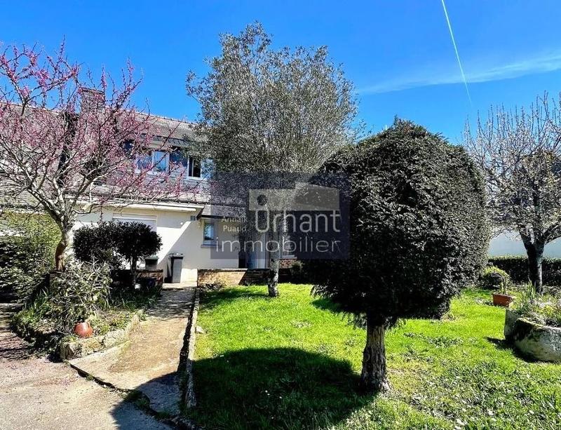 Maison - 153 m² - 8 pièces