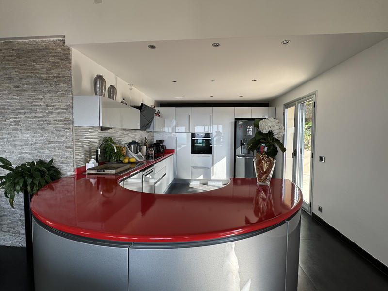 Villa - 170 m² - 5 pièces