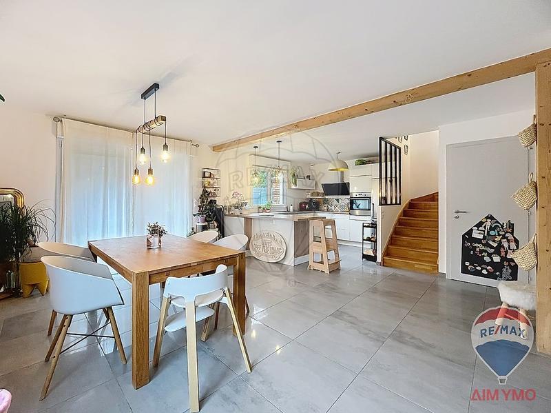 Maison - 89 m² - 4 pièces