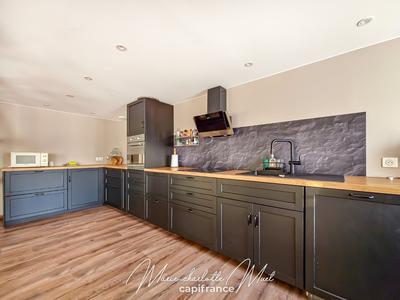 Maison de ville - 139 m² - 4 pièces