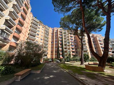 Appartement - 102 m² - 4 pièces