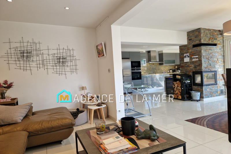 Appartement - 109 m² - 3 pièces