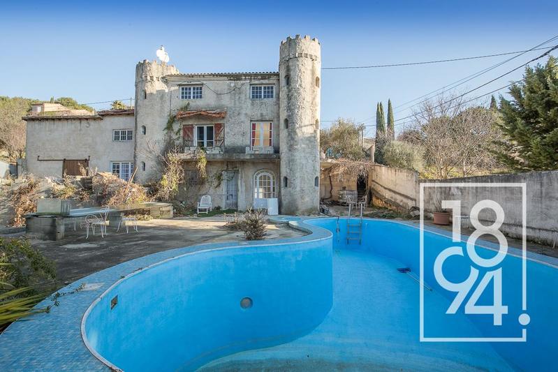 Maison - 188 m² - 7 pièces