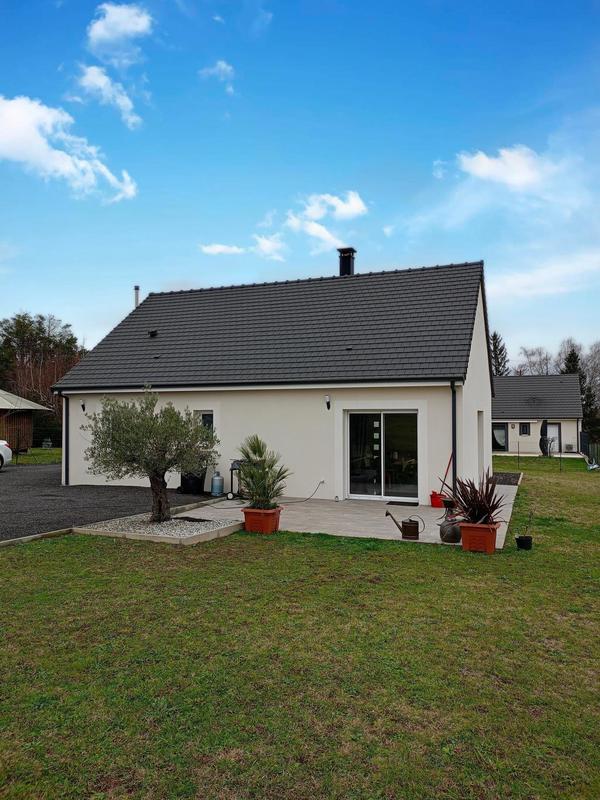 Maison - 84 m² - 5 pièces