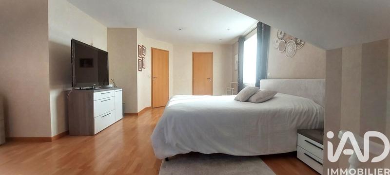 Maison - 189 m² - 7 pièces