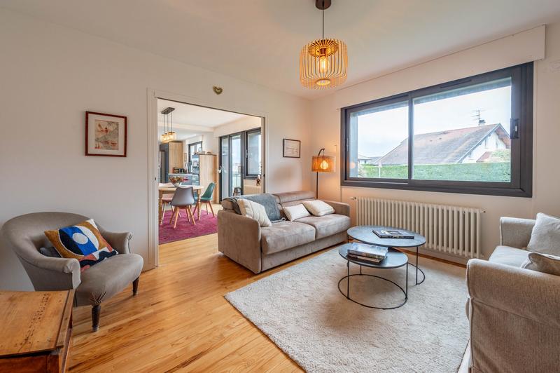 Appartement - 95 m² - 3 pièces