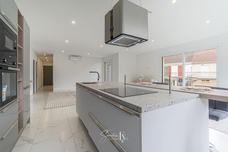 Pavillon - 120 m² - 4 pièces