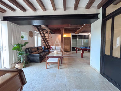 Maison - 186 m² - 6 pièces