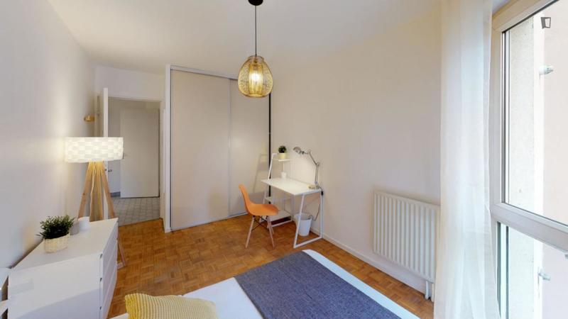 Chambre - 10 m² - 3 pièces