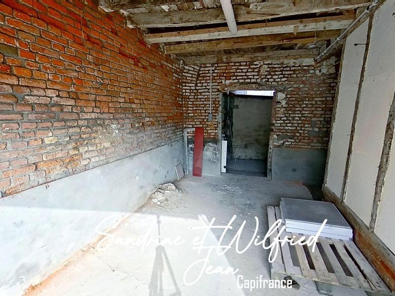 Local commercial - 132 m² - 8 pièces