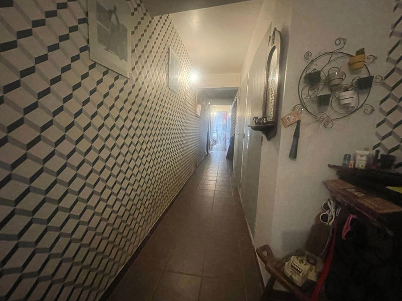 Maison - 233 m² - 9 pièces