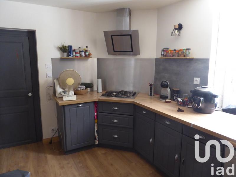 Maison - 225 m² - 10 pièces