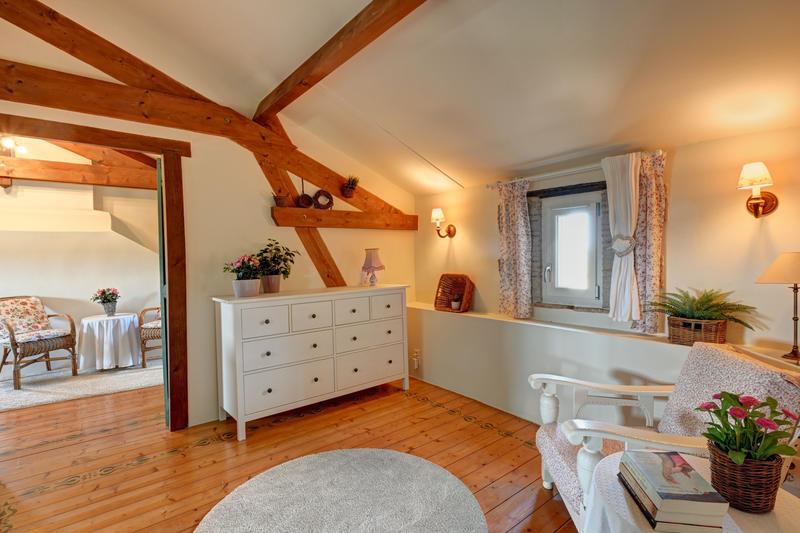 Maison - 228 m² - 7 pièces